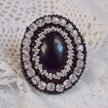 Black Stone Ring embroidered with a gemstone, black onyx, crystals and seed beads